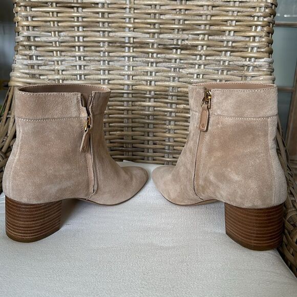 Ralph Lauren Women Wynne Suede Booties Beige Size 10 - Picture 12 of 13